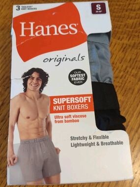Hanes 3 Pack Men’s Knit Boxers Size Small 28-30 Multicolor Underwear NEW